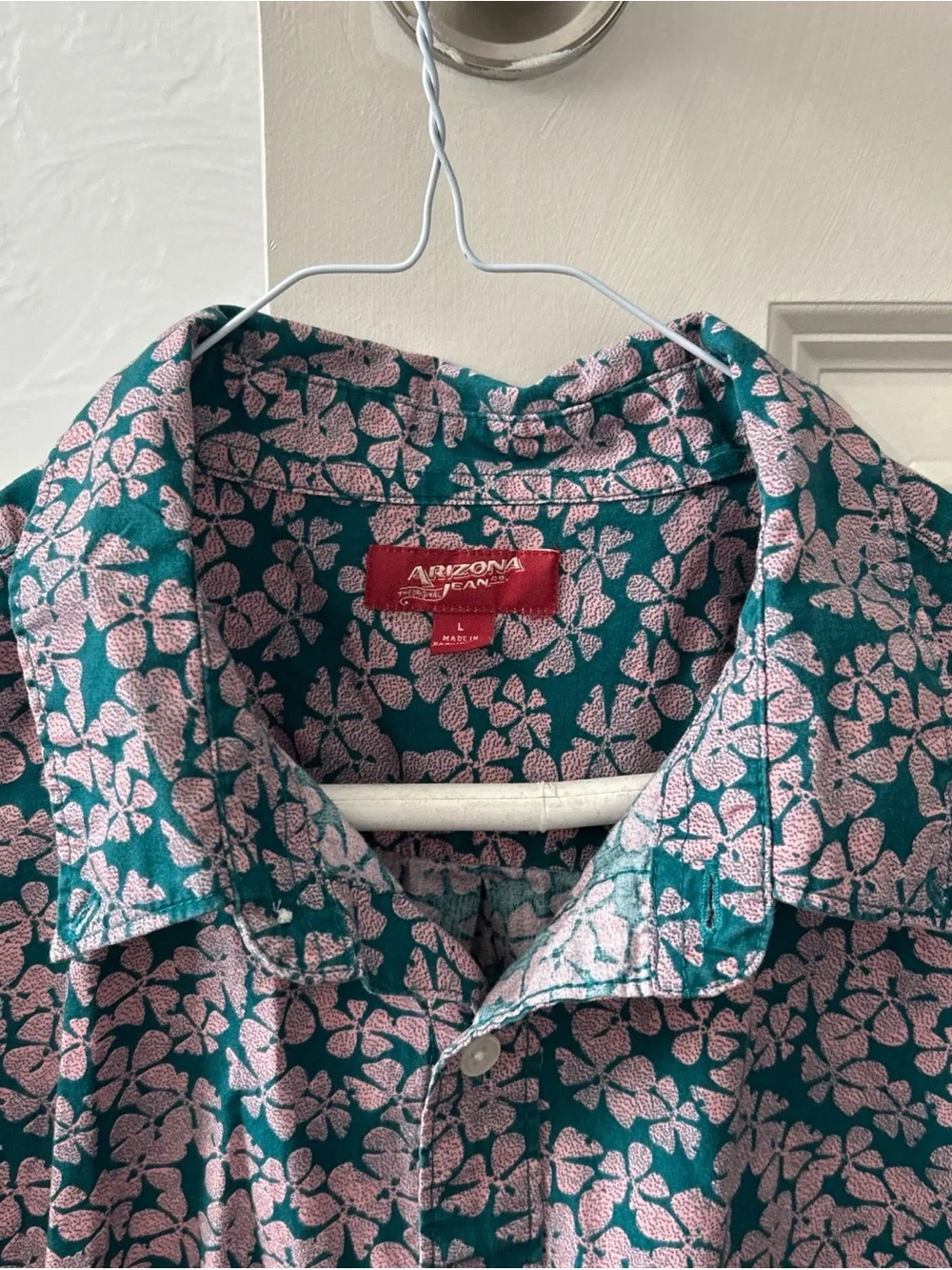 Arizona Jean Company Teal Short-Sleeve Button-Up Shirt with Pink Floral Print